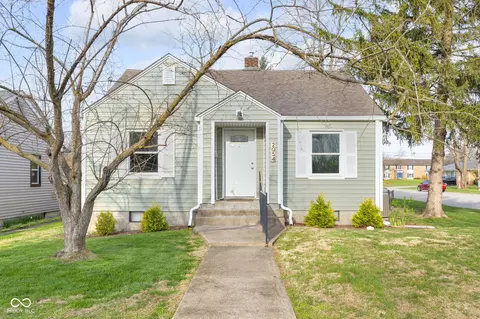 2054 Gerrard Ave, Speedway, IN 46224