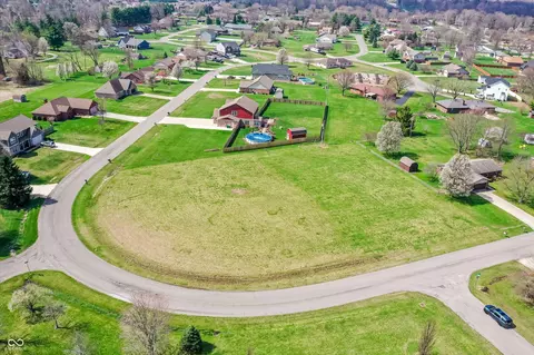144 Jennifer Dr, Greenfield, IN 46140