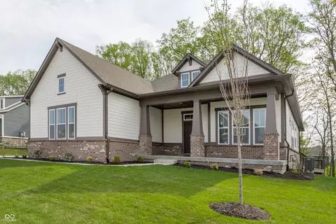 11363 Briargate Dr, Fishers, IN 46040