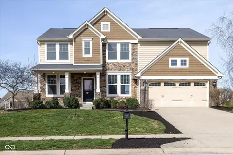 2394 Woodcreek Crossing Blvd, Avon, IN 46123
