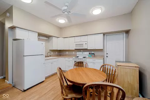 Kitchen - 9135 E 256th St, Arcadia, IN 46030 photo 4 of 4