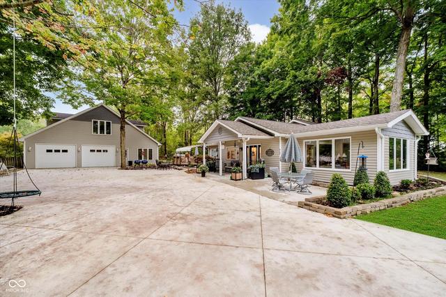 9135 E 256th St, Arcadia, IN 46030