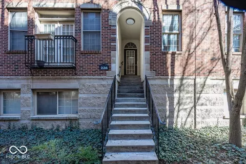 226 N Cleveland St #B, Indianapolis, IN 46204