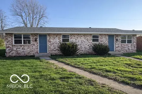 5-10 15-26 Lee Dr, Martinsville, IN 46151