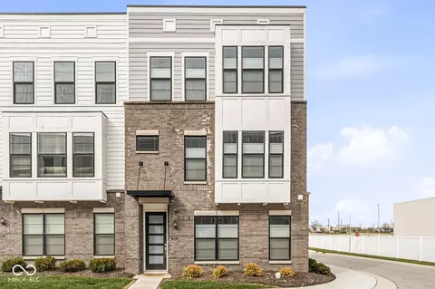 9754 Junction Sta, Fishers, IN 46037