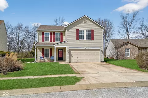 8238 Spring Wind Dr, Indianapolis, IN 46239
