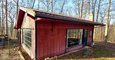 4305 Belt Ln, Martinsville, IN 46151