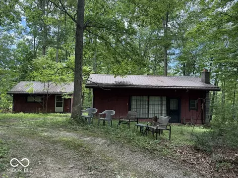 4305 Belt Ln, Martinsville, IN 46151