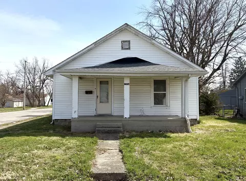 1504 Dewey St, Anderson, IN 46016