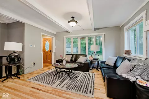 Living - 9131 E 256th St, Arcadia, IN 46030 photo 1 of 4