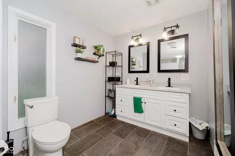 Bath - 9131 E 256th St, Arcadia, IN 46030 photo 1 of 3
