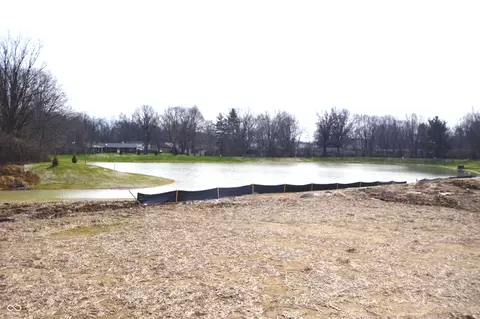6123 Littleton St, Zionsville, IN 46077