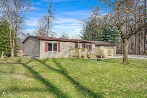 850 S Norkay St, North Vernon, IN 47265