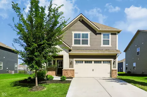 15871 Winnower Dr, Noblesville, IN 46060