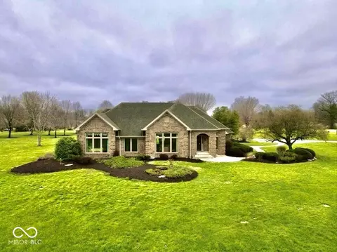 6932 W State Road 340 Rd, Brazil, IN 47834