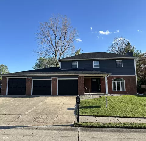 6031 Buck Trail Rd, Indianapolis, IN 46237