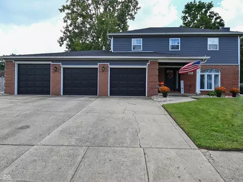 6031 Buck Trail Rd, Indianapolis, IN 46237