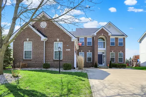 12111 Everwood Cir, Noblesville, IN 46060