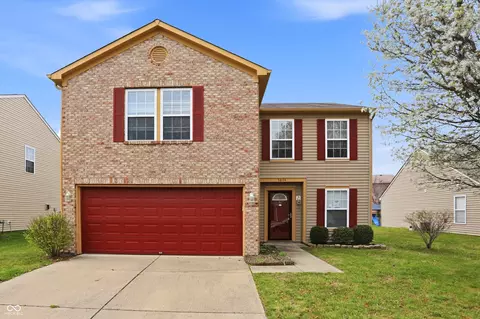 5804 Grassy Bank Dr, Indianapolis, IN 46237