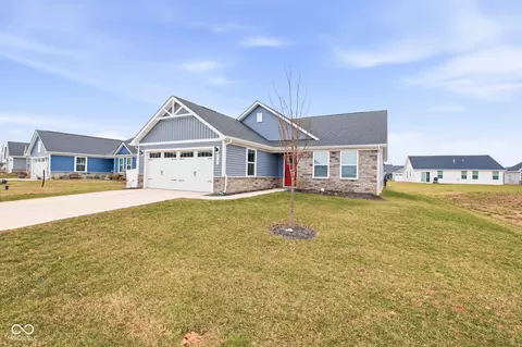 1733 River Birch Dr, Greenfield, IN 46140