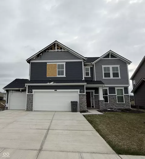 7409 Deerberg Dr, Indianapolis, IN 46259