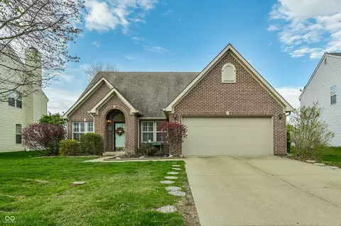 7332 Sycamore Run Dr, Indianapolis, IN 46237