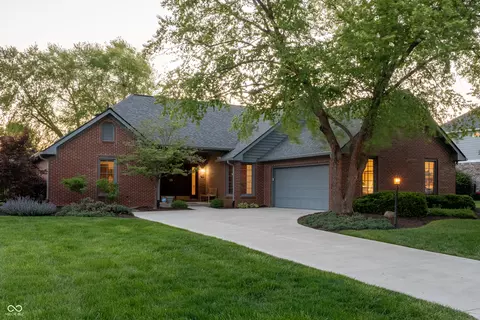 225 Admiral Way S, Carmel, IN 46032