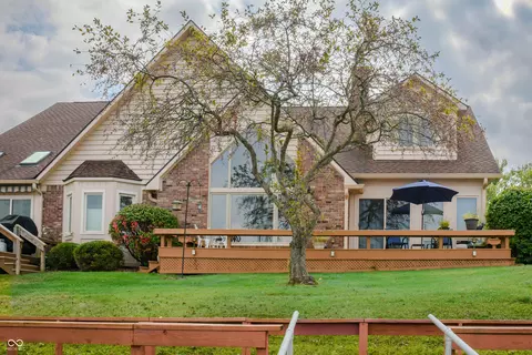 5240 Boardwalk Pl, Indianapolis, IN 46220
