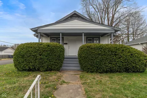 1302 E 8th St, Anderson, IN 46012