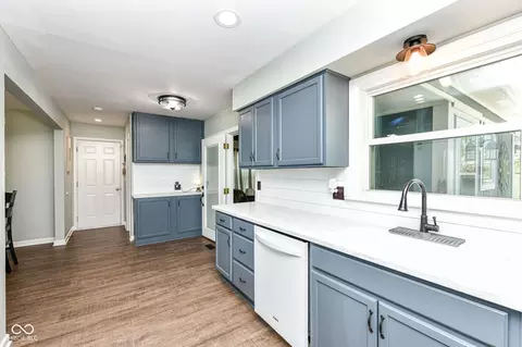 Kitchen - 150 Springs Ct, Carmel, IN 46033 photo 1 of 2