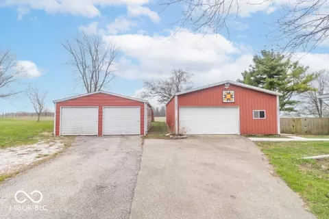 3215 E Brown Rd, New Castle, IN 47362 photo 5