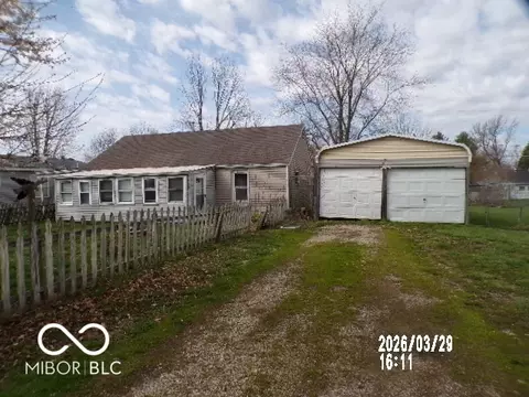 2330 E Cornell Ave, Muncie, IN 47303