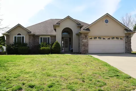225 Spurgeon Dr, Seymour, IN 47274