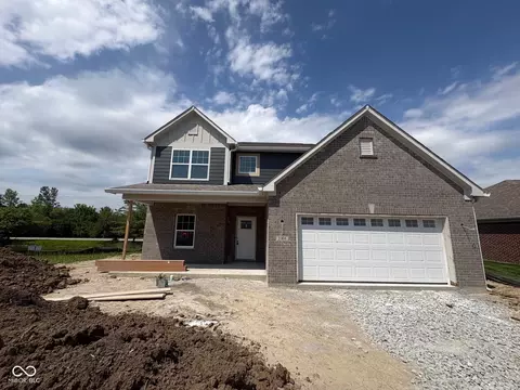 2066 Gosling Ct, Franklin, IN 46131