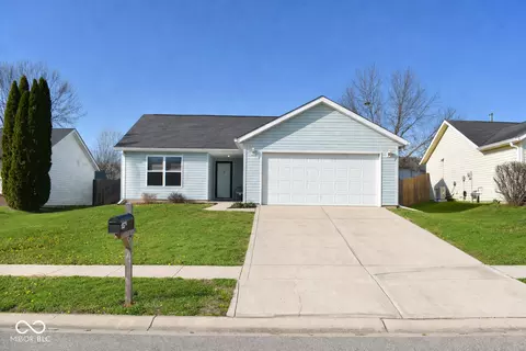 850 E Marshall Dr, Nineveh, IN 46164