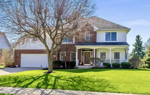 3973 Brockton Manor S Dr, Greenwood, IN 46143