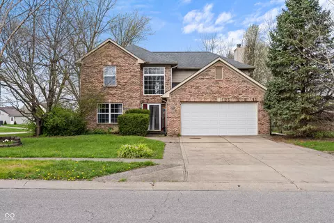 792 N Shore Blvd, Franklin, IN 46131
