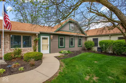 1711 Lafayette Ave UNIT 11, Lebanon, IN 46052