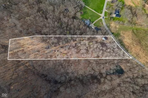 4414 Salt Creek Rd, Nashville, IN 47448
