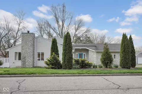 4031 Shields Dr, Columbus, IN 47201