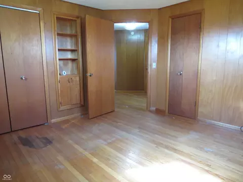 Bedroom - 825 Jackson St, Hope, IN 47246 photo 1 of 6