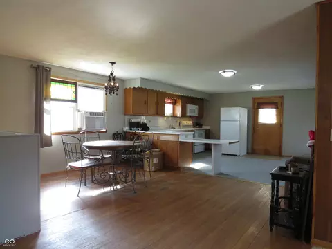 Kitchen - 825 Jackson St, Hope, IN 47246 photo 1 of 3