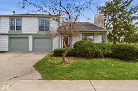 2627 Fox Valley Pl, Indianapolis, IN 46268