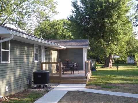Exterior - 5575 S 995 E, Grammer, IN 47236 photo 6 of 9