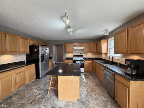 1010 Sunset Dr, Covington, IN 47932 photo 7
