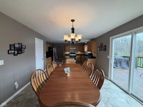 1010 Sunset Dr, Covington, IN 47932 photo 6