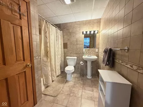 1010 Sunset Dr, Covington, IN 47932 photo 23