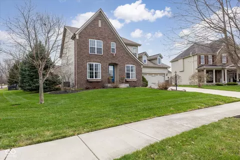 13867 Cold Spring Dr, Fishers, IN 46038