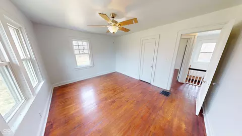 Bedroom - 749 S River Rd, Covington, IN 47932 photo 5 of 7