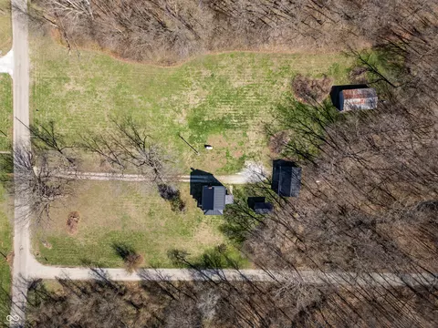 View/Area - 749 S River Rd, Covington, IN 47932 photo 1 of 4